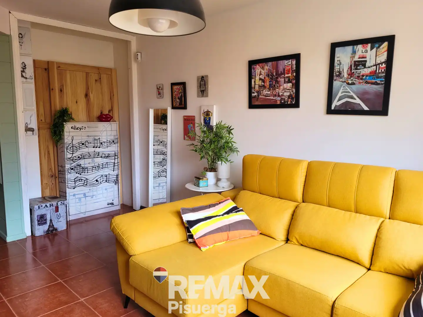Sala de estar de Piso en venta en Zaratán con Calefacción