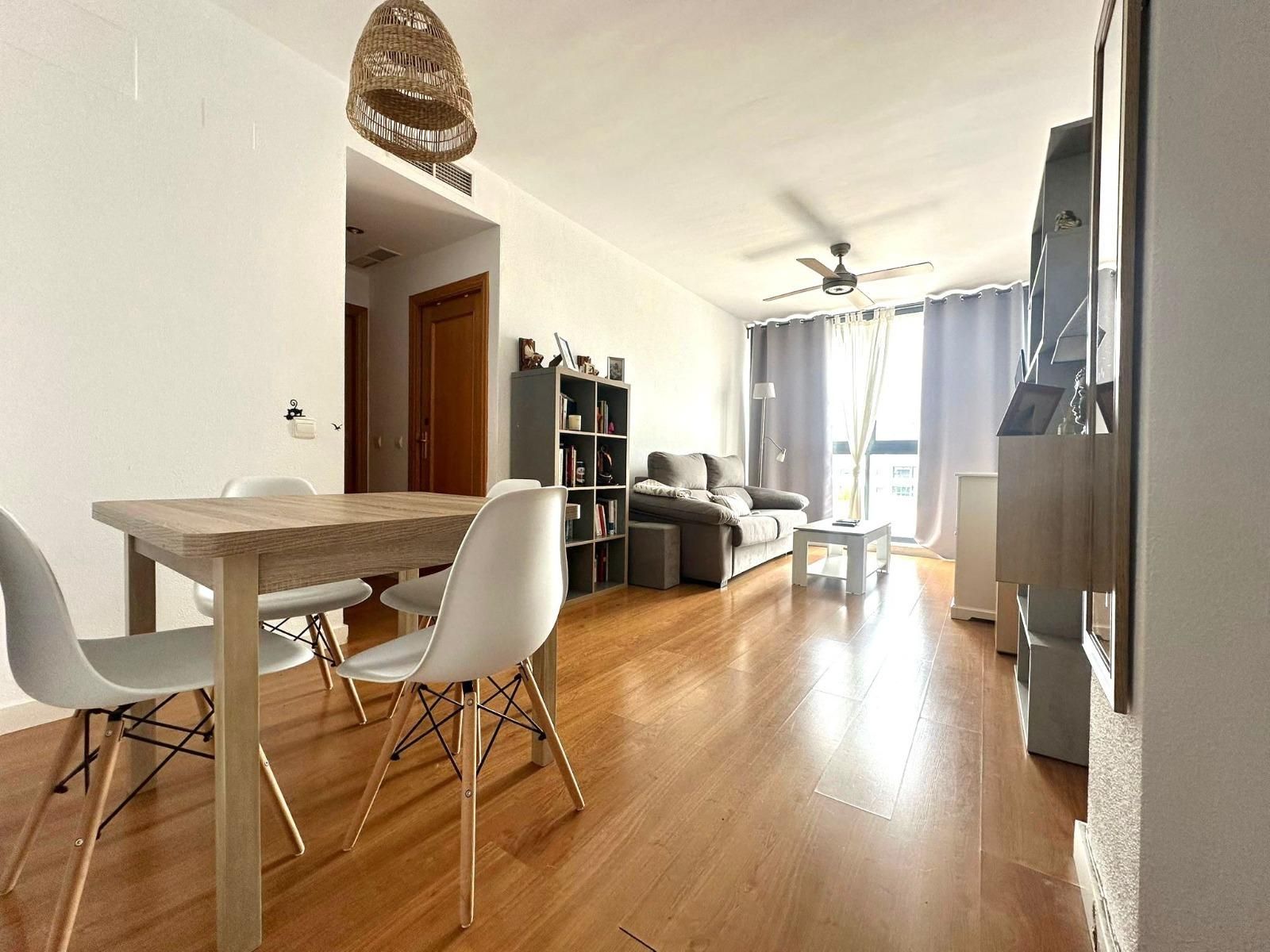 Sala d'estar de Pis en venda en Jerez de la Frontera amb Aire condicionat