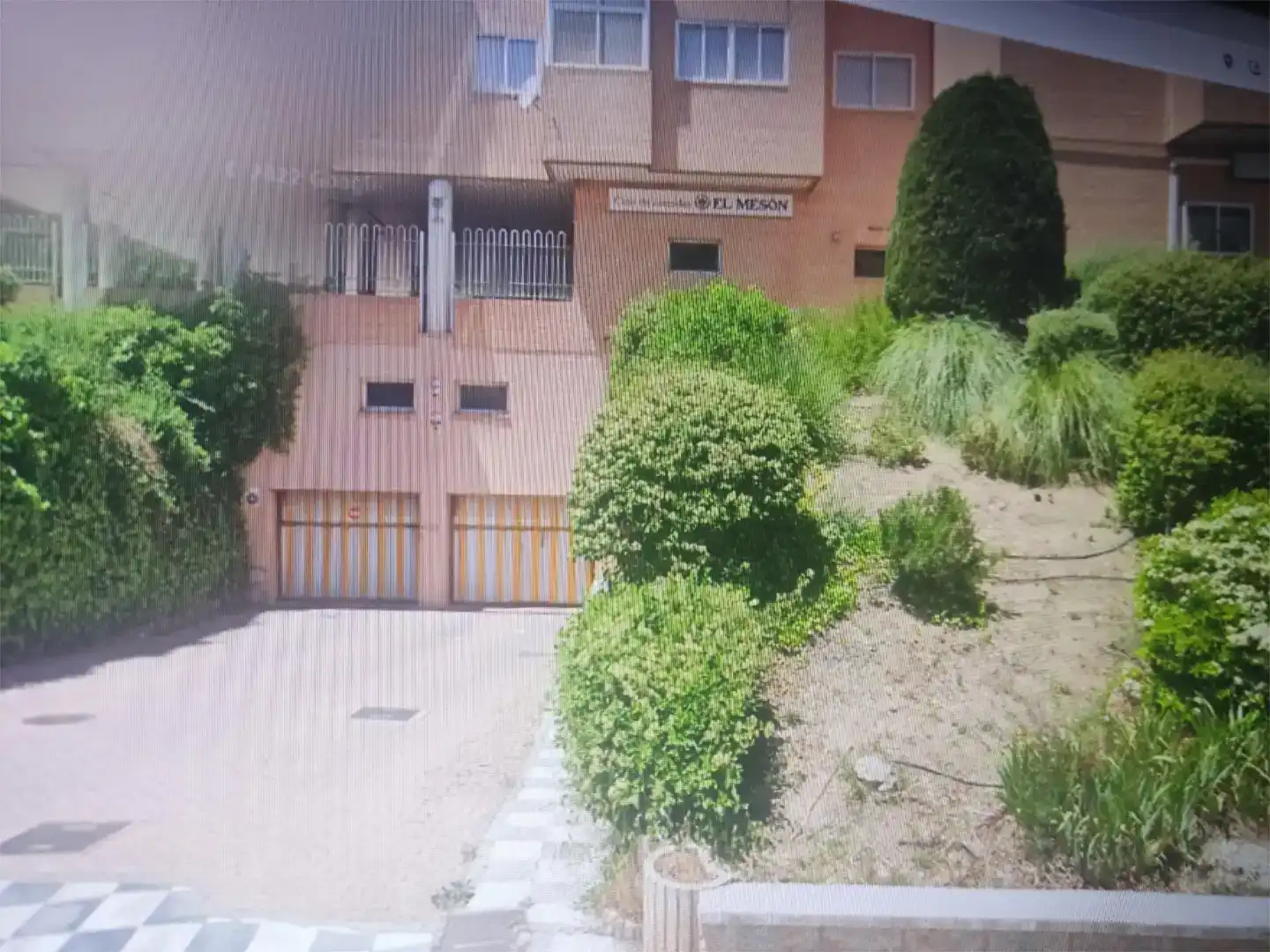 Vista exterior de Garatge de lloguer en Alameda