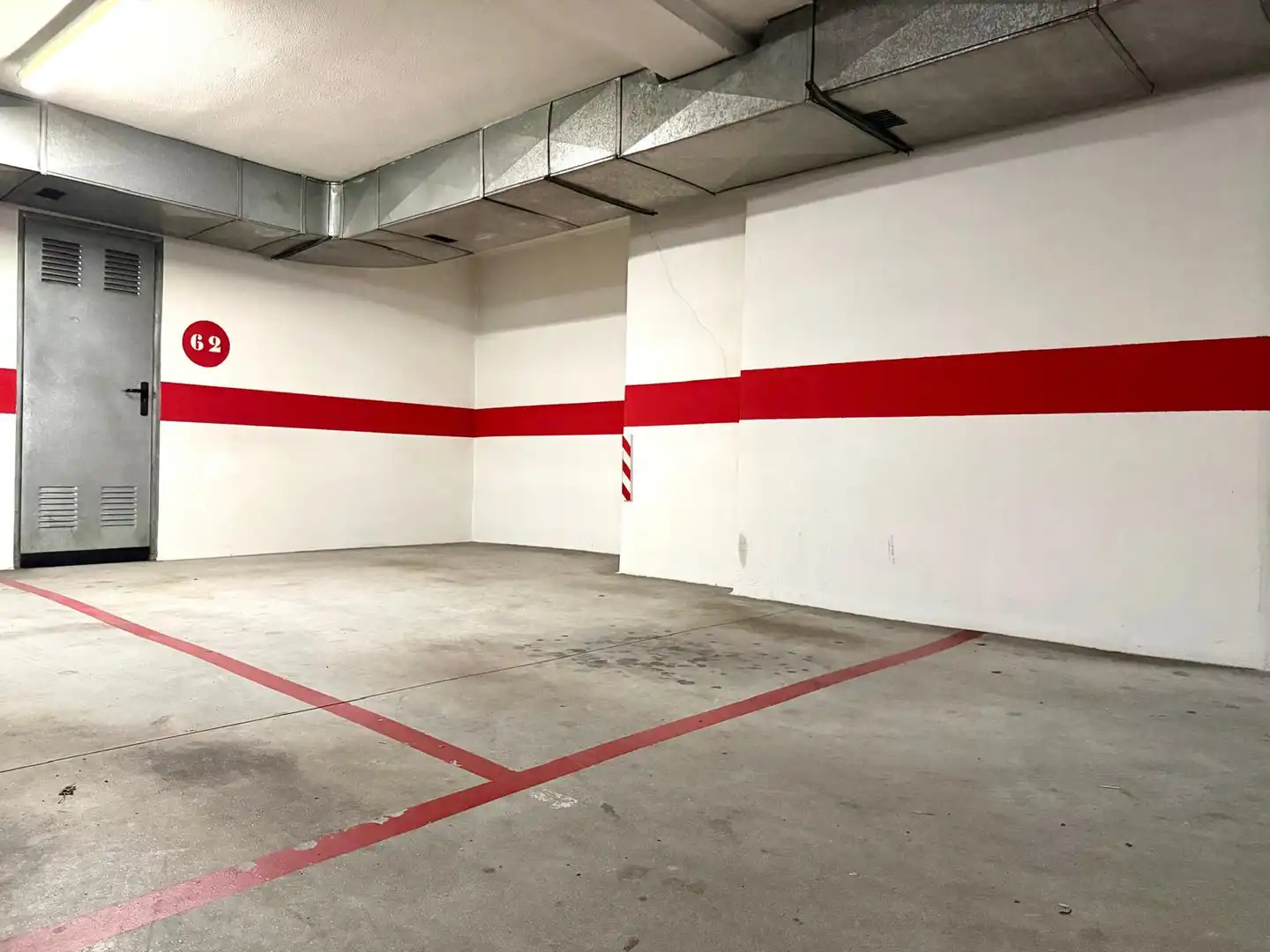 Parking of Duplexes for sale in Ourense Capital   with Heating, Parquet flooring and Storage room