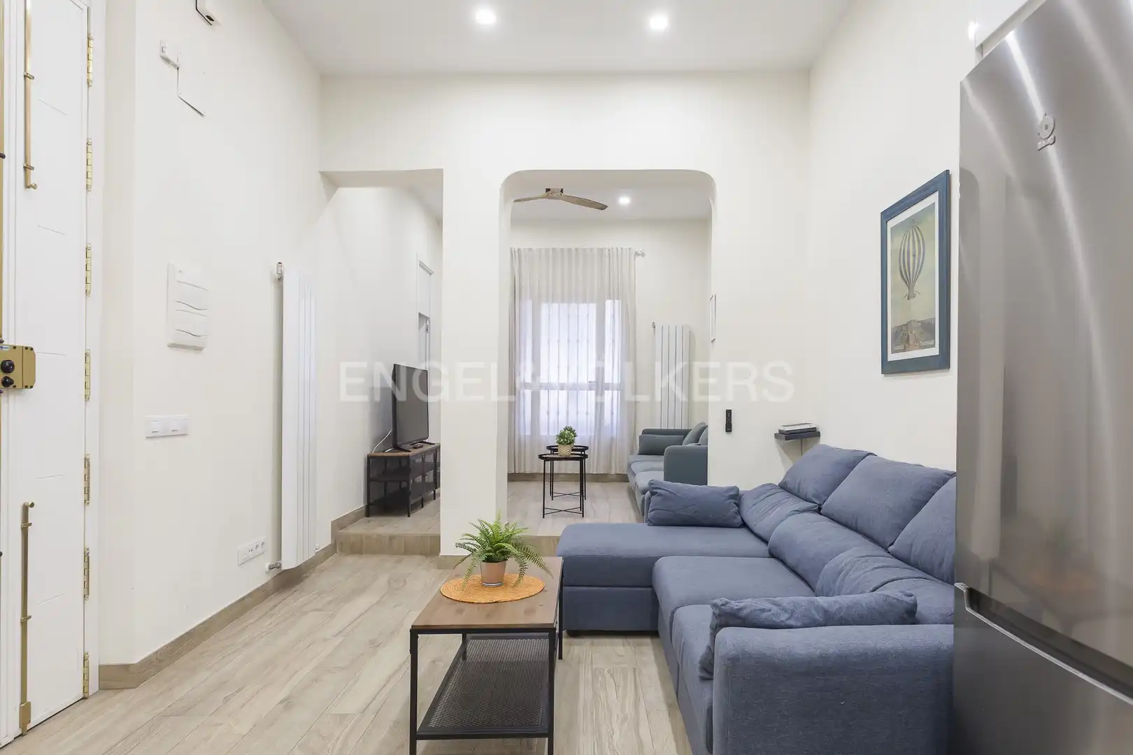 Sala de estar de Apartamento de alquiler en Madrid con Aire acondicionado, Calefacción y Amueblado