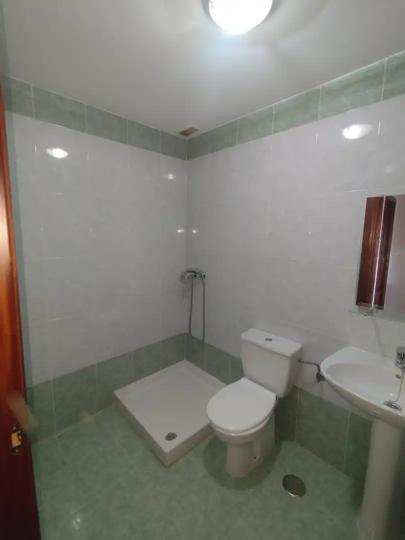 Einfamilien-Reihenhaus zur Miete in Calle Juan Bautista de Toledo, Tejares - Chamberí - Alcades