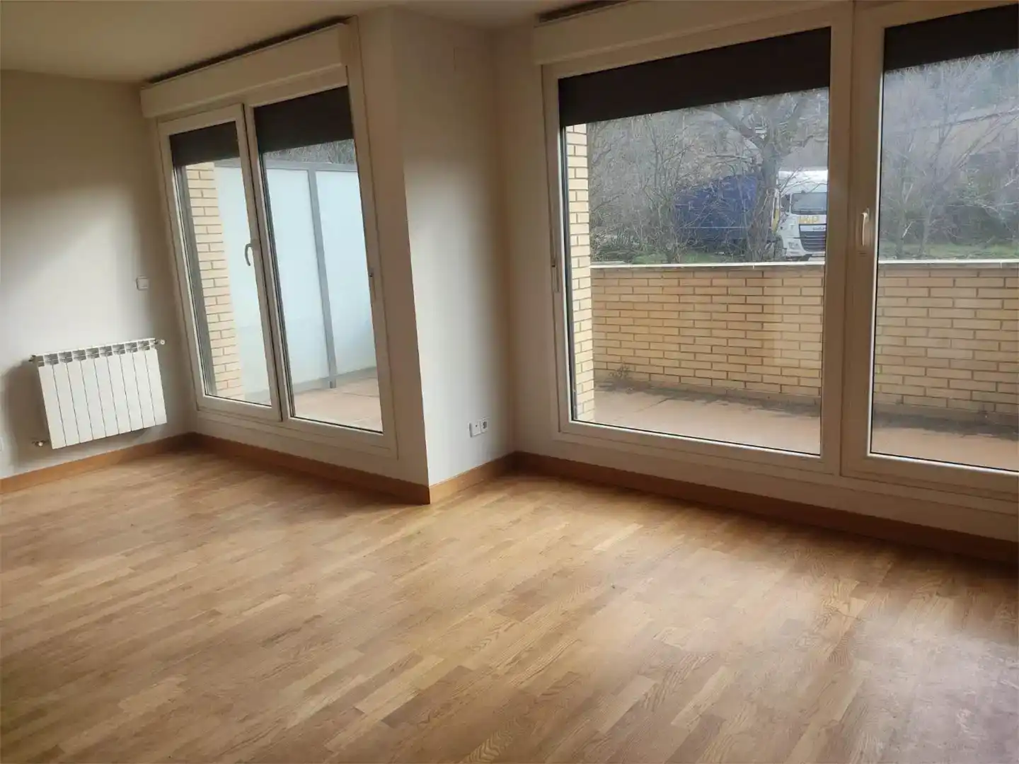 Sala d'estar de Casa adosada en venda en Lerín