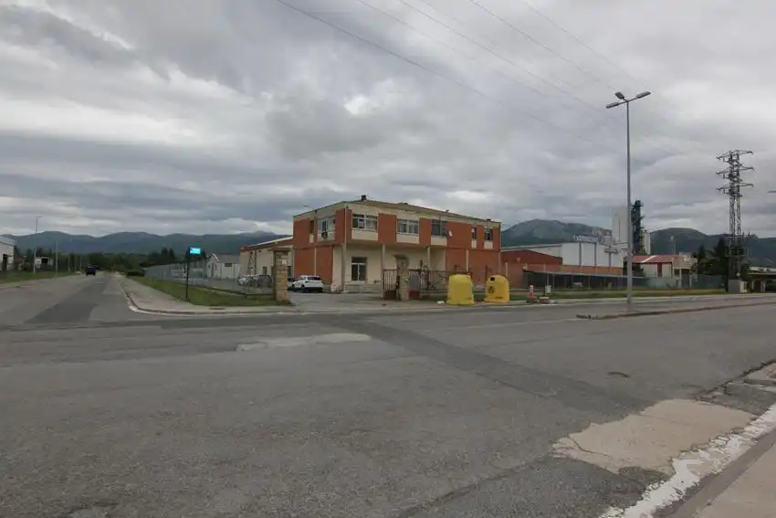 Vista exterior de Nave industrial en venta en Asparrena