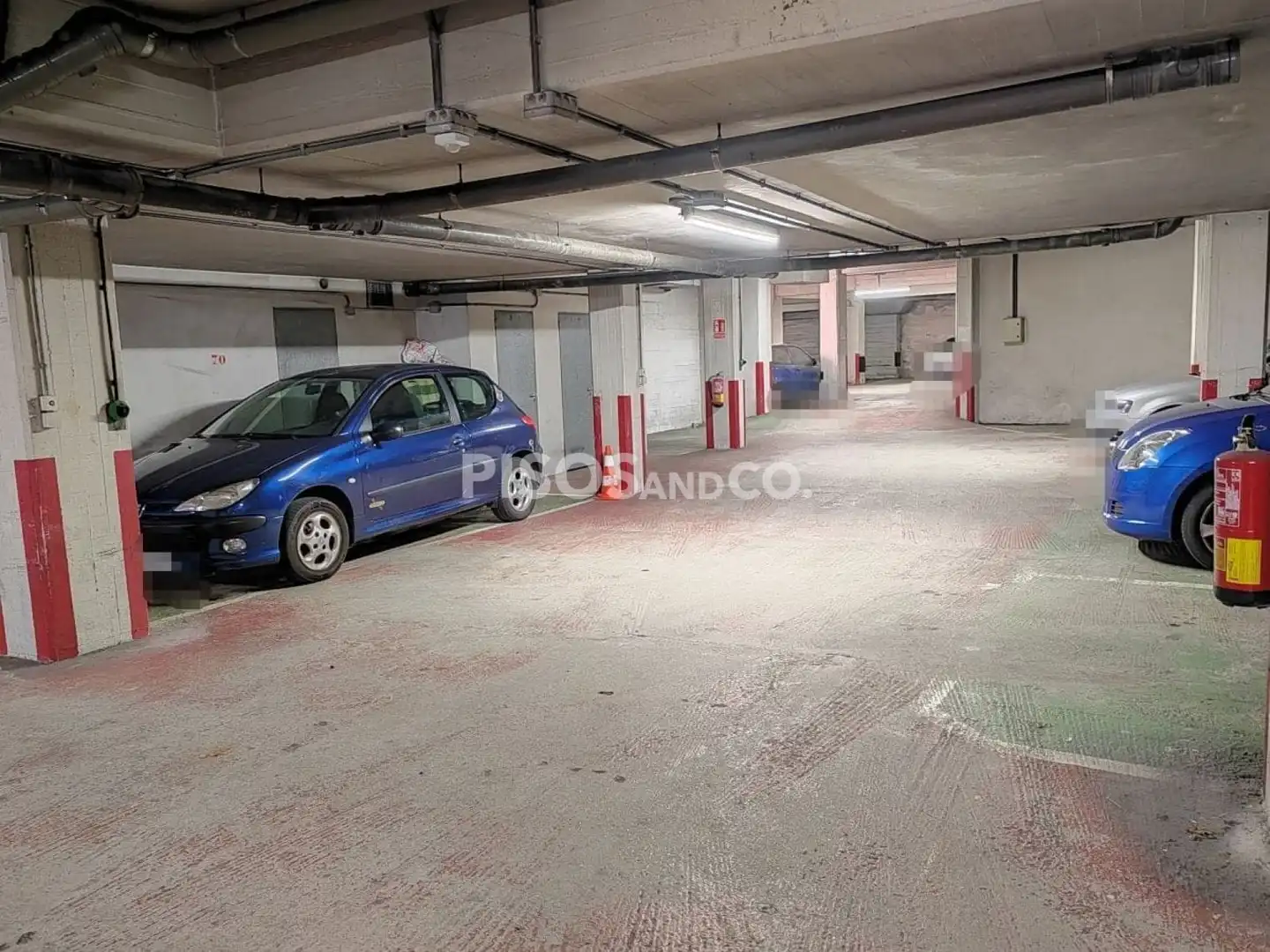 Parking de Piso en venta en A Coruña Capital  con Calefacción y Trastero