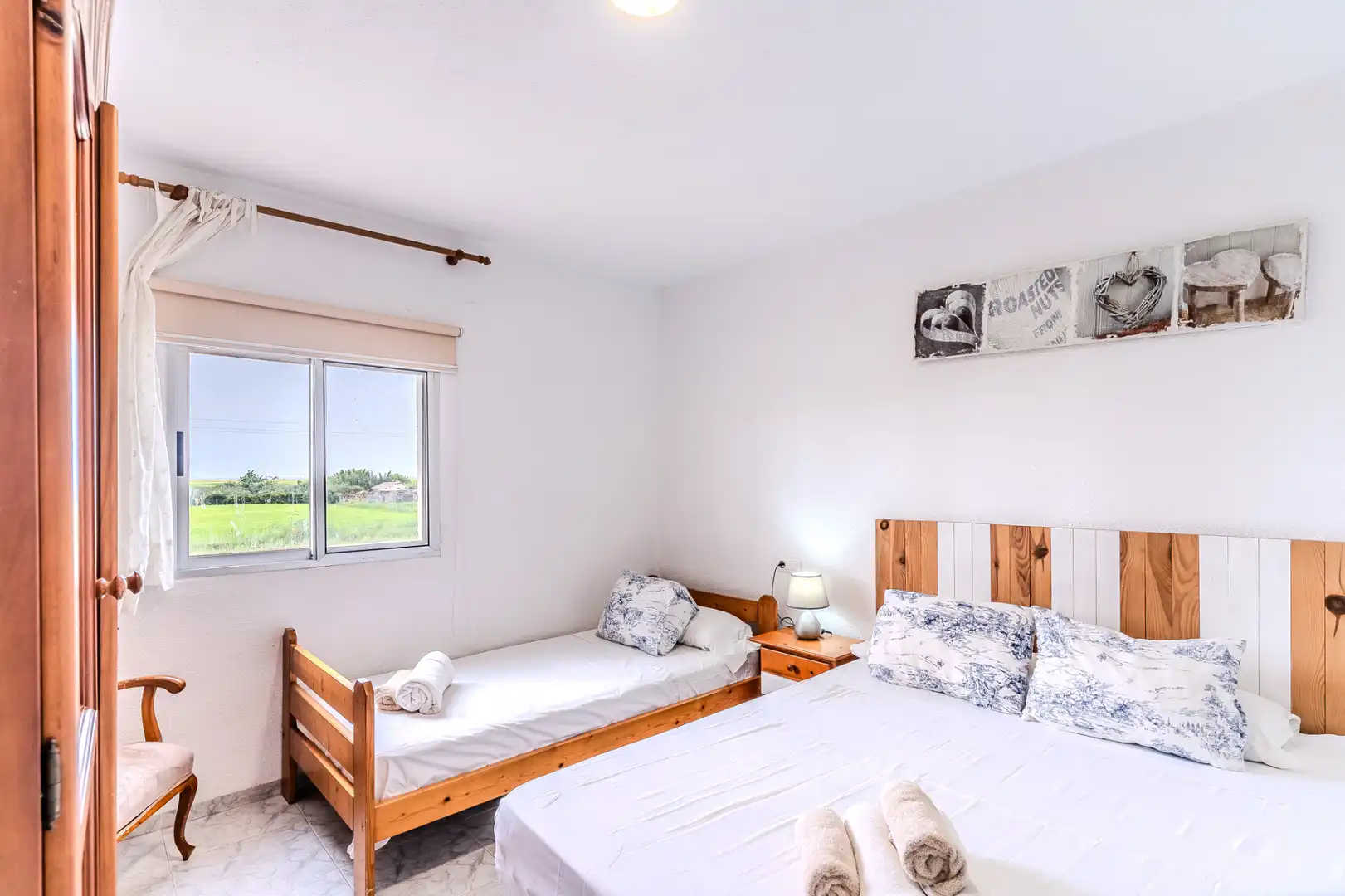 Habitación de Casa o chalet en venta en Amposta con Aire acondicionado, Calefacción y Jardín privado
