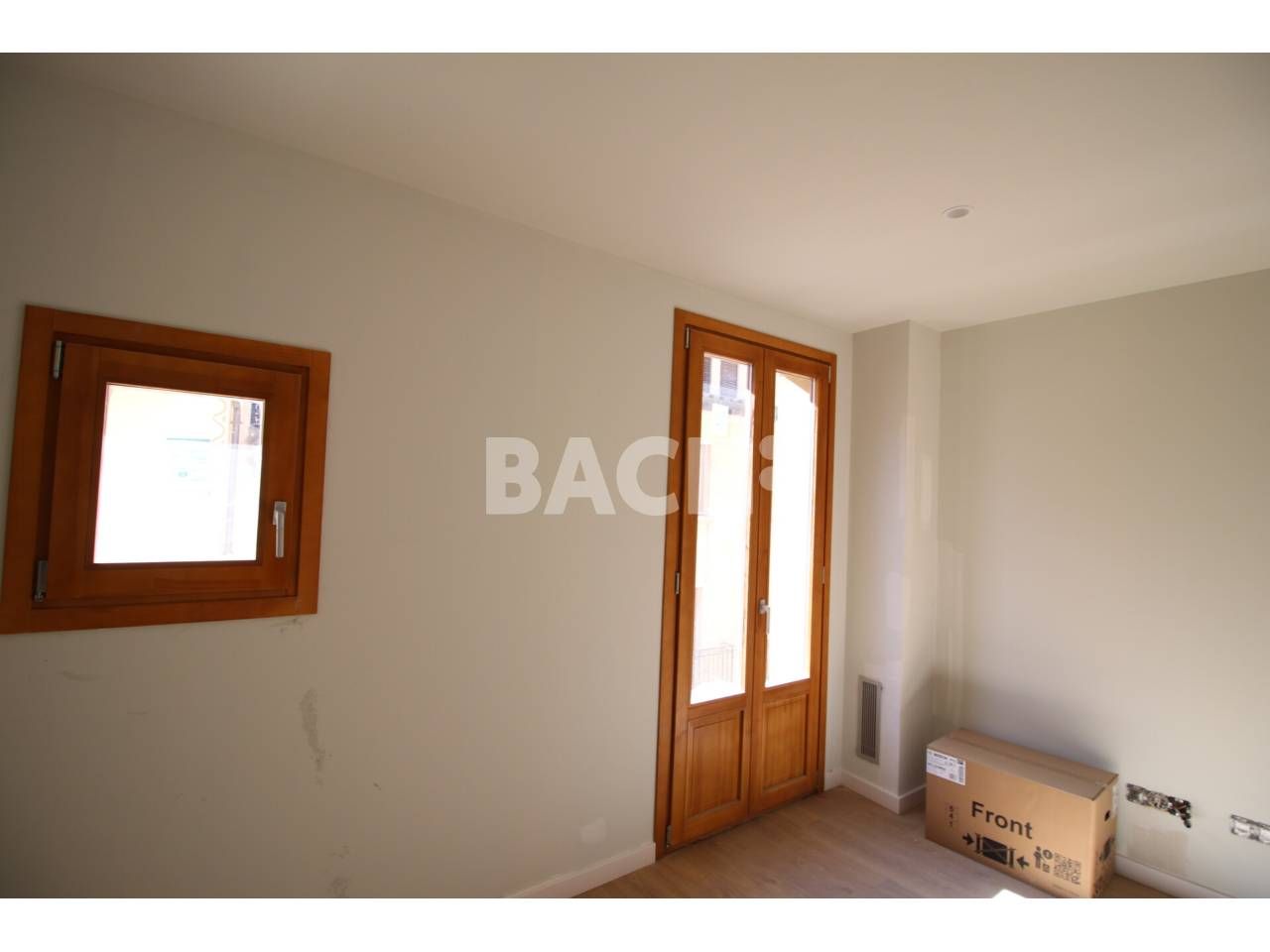 Bedroom of Flat for sale in Vic  with Heating