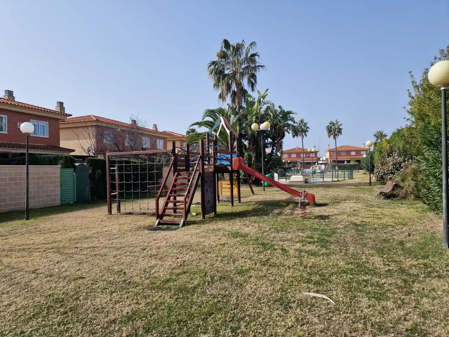 Chalet con piscina en venta en Carrer Moscú 61, imagen 31
