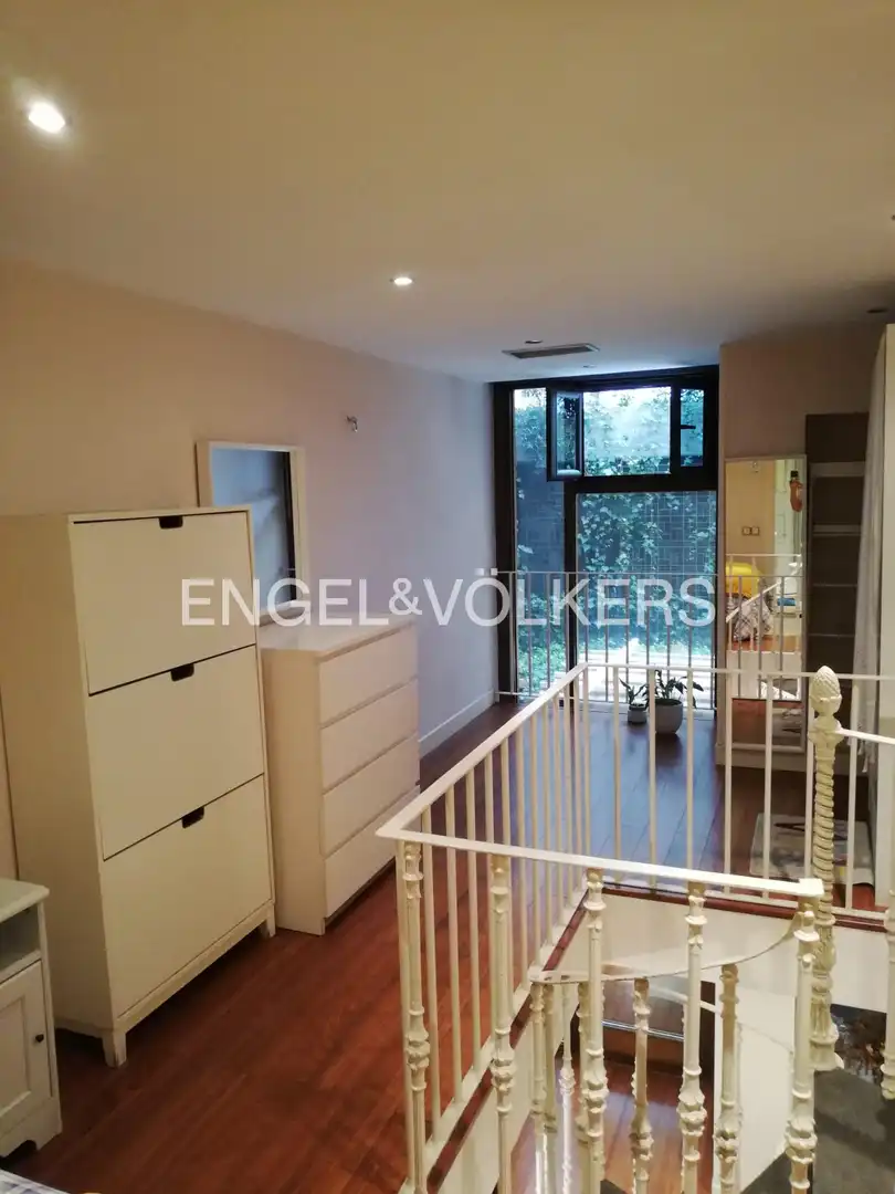 Terrassa de Apartament de lloguer en Madrid amb Aire condicionat, Calefacció i Jardí privat