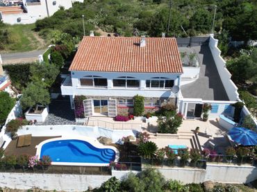 Casa con piscina in vendita a Carrer Jordi de Sant Jordi