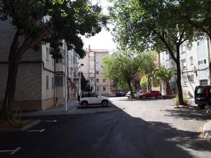 Vista exterior de Pis en venda en Puertollano amb Calefacció i Balcó