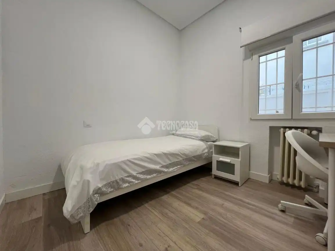 Habitación de Piso en venta en Madrid