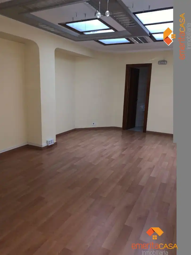 Local comercial en venda a Sur, imagen 7