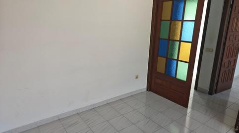 Foto 2 de Pis en venda a Carrer Cami de Les Cabres, Centre, Girona