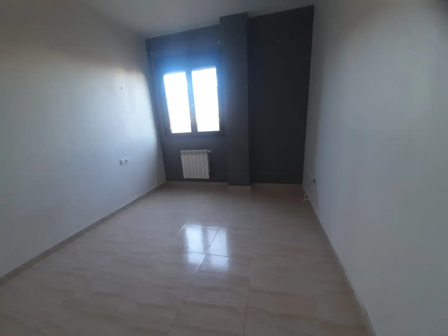 Habitación de Planta baja en venta en Puertollano con Calefacción, Trastero y Piscina comunitaria