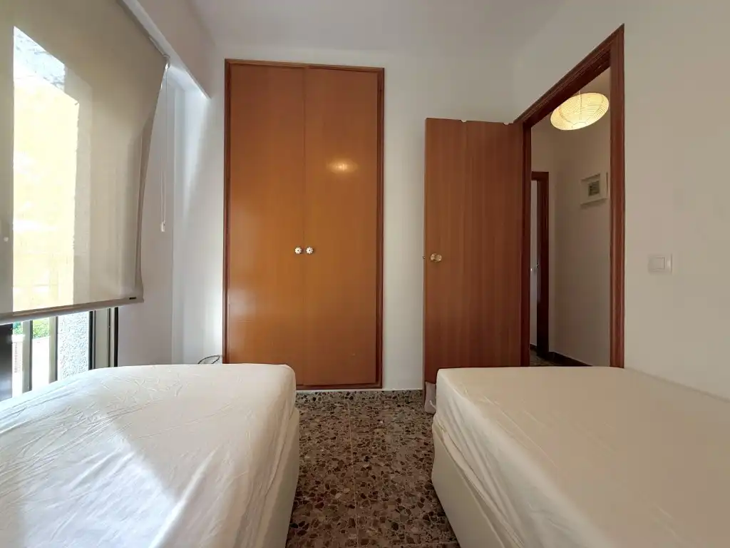 Bedroom of Apartments for rent in Els Terrers