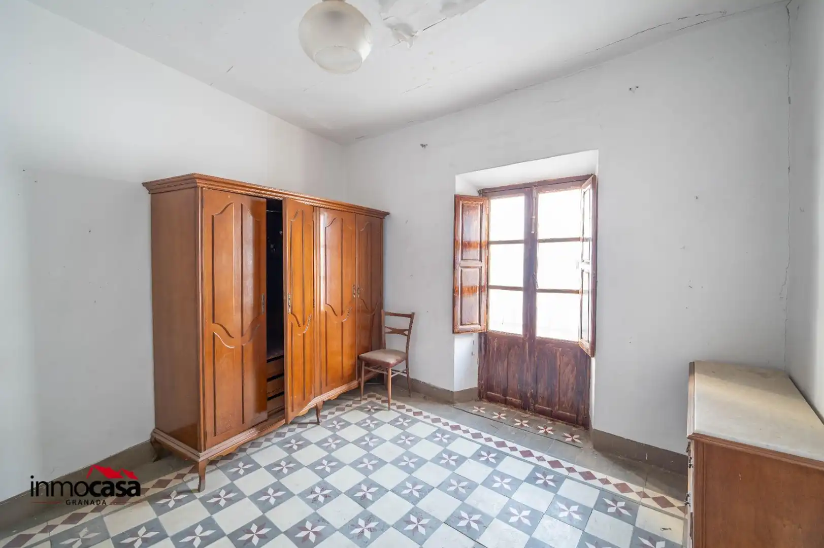 Casa adosada en venta en Lecrín