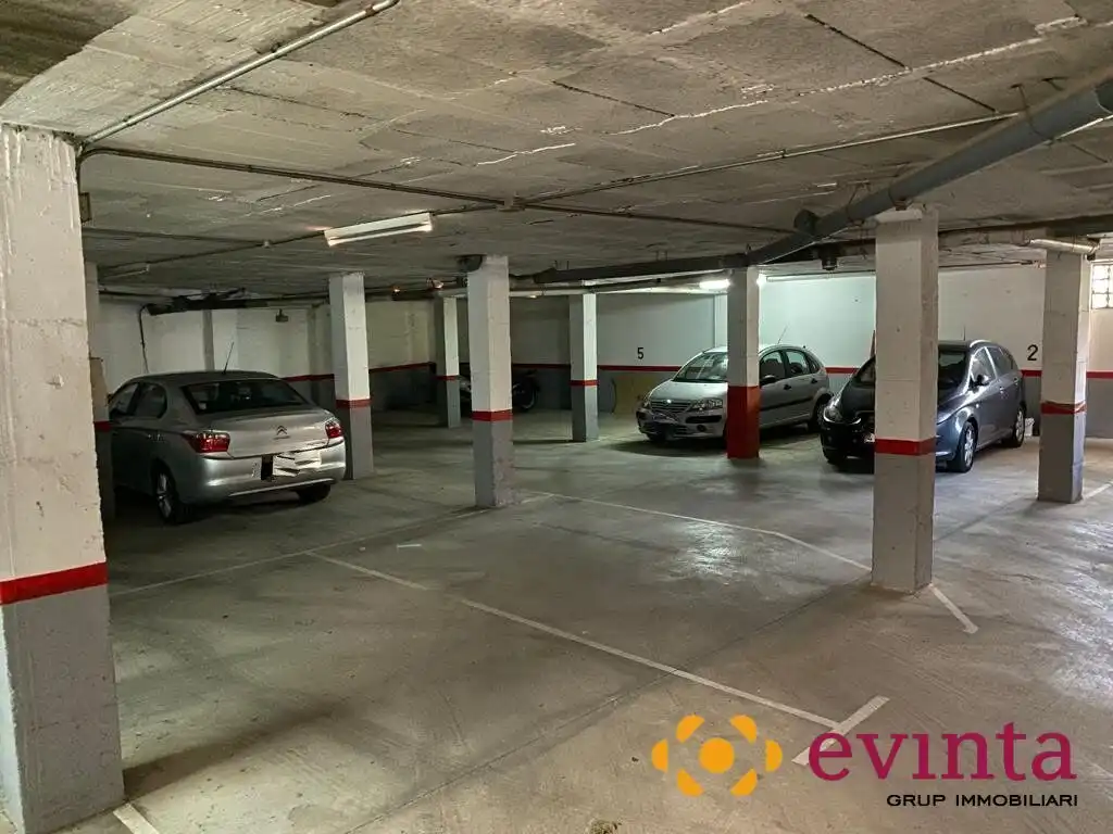 Parking de Garaje en venta en Vallirana