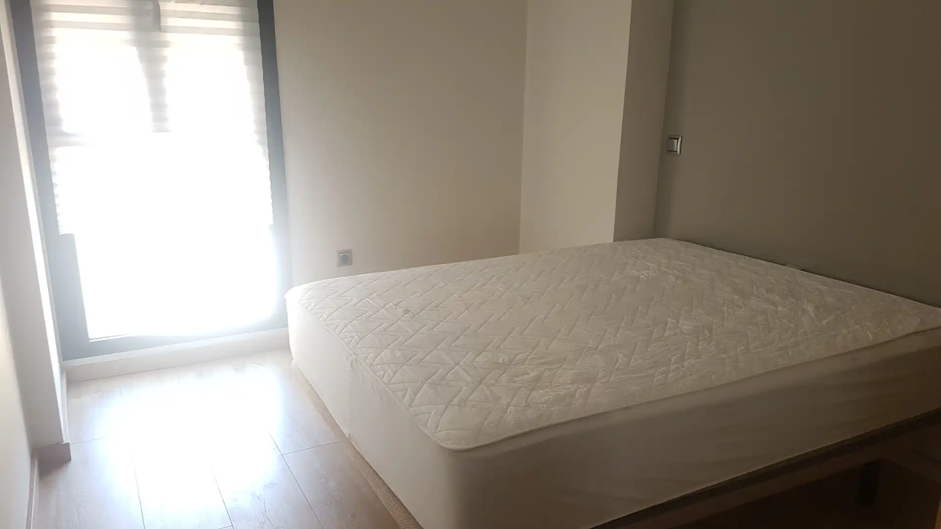 Habitación de Piso de alquiler en Pinto con Aire acondicionado, Calefacción y Trastero
