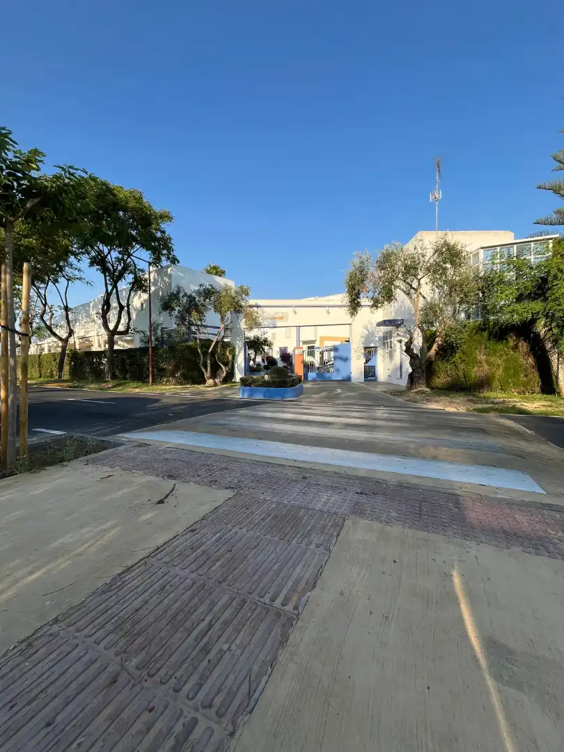 Vista exterior de Casa o xalet en venda en Islantilla amb Terrassa, Traster i Rentadora