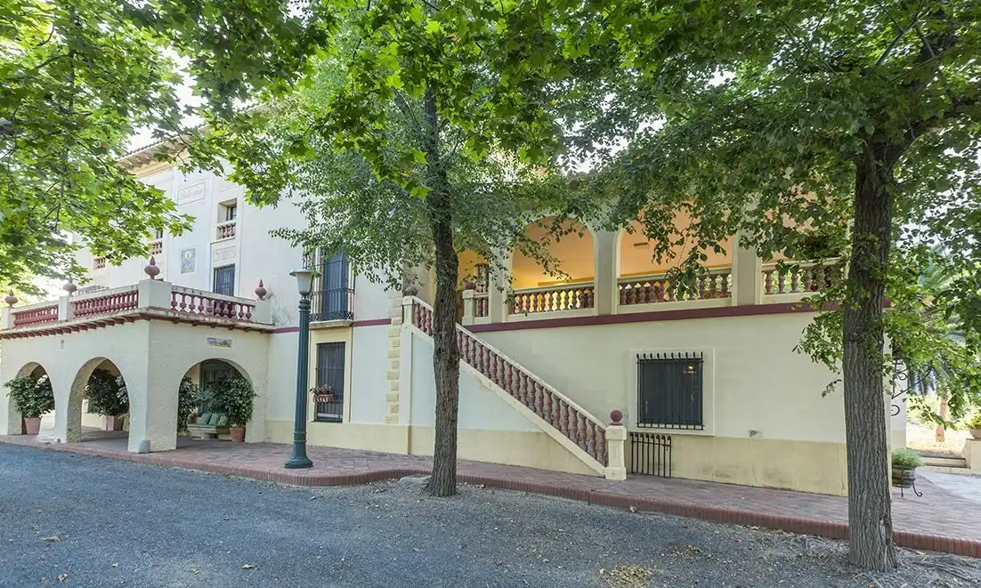 Vista exterior de Finca rústica en venta en Reus con Terraza, Piscina y Amueblado