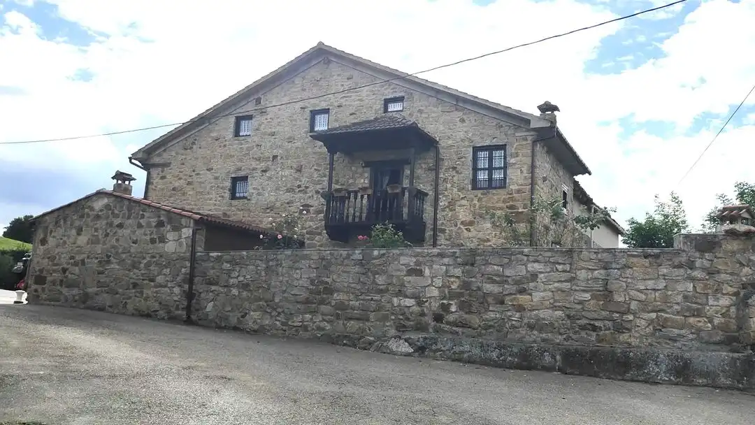 Vista exterior de Casa o xalet en venda en Los Tojos  amb Calefacció i Moblat