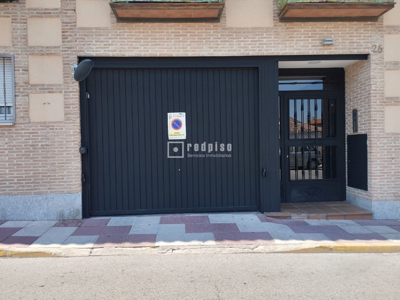 Exterior view of Garage for sale in El Álamo