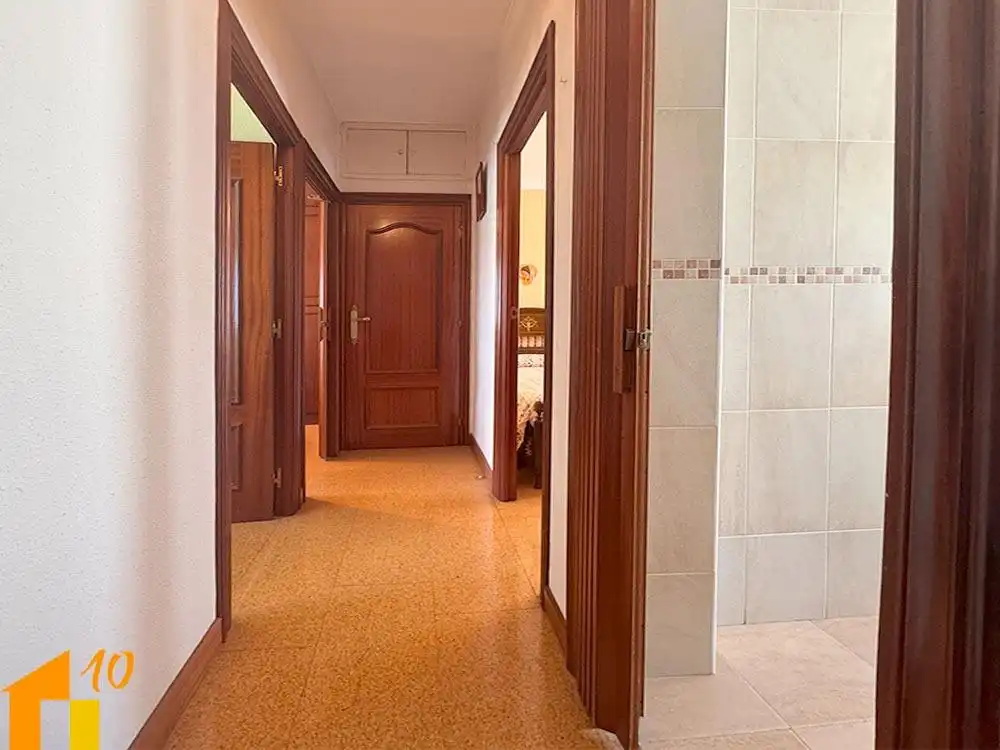 Piso en venta en Burgos con Calefacción