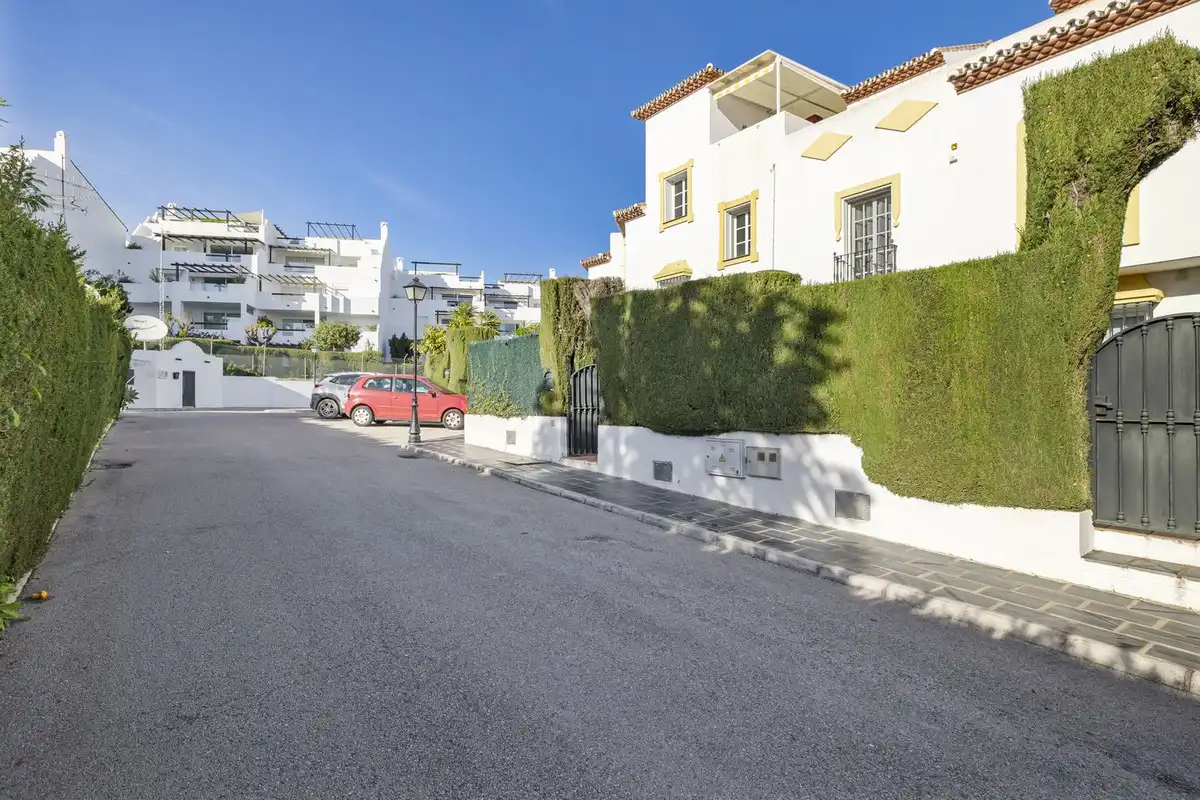Adossat amb piscina en venda a Estepona - Estepona,Bel-Air,Avenida de Bel-Air, imagen 3