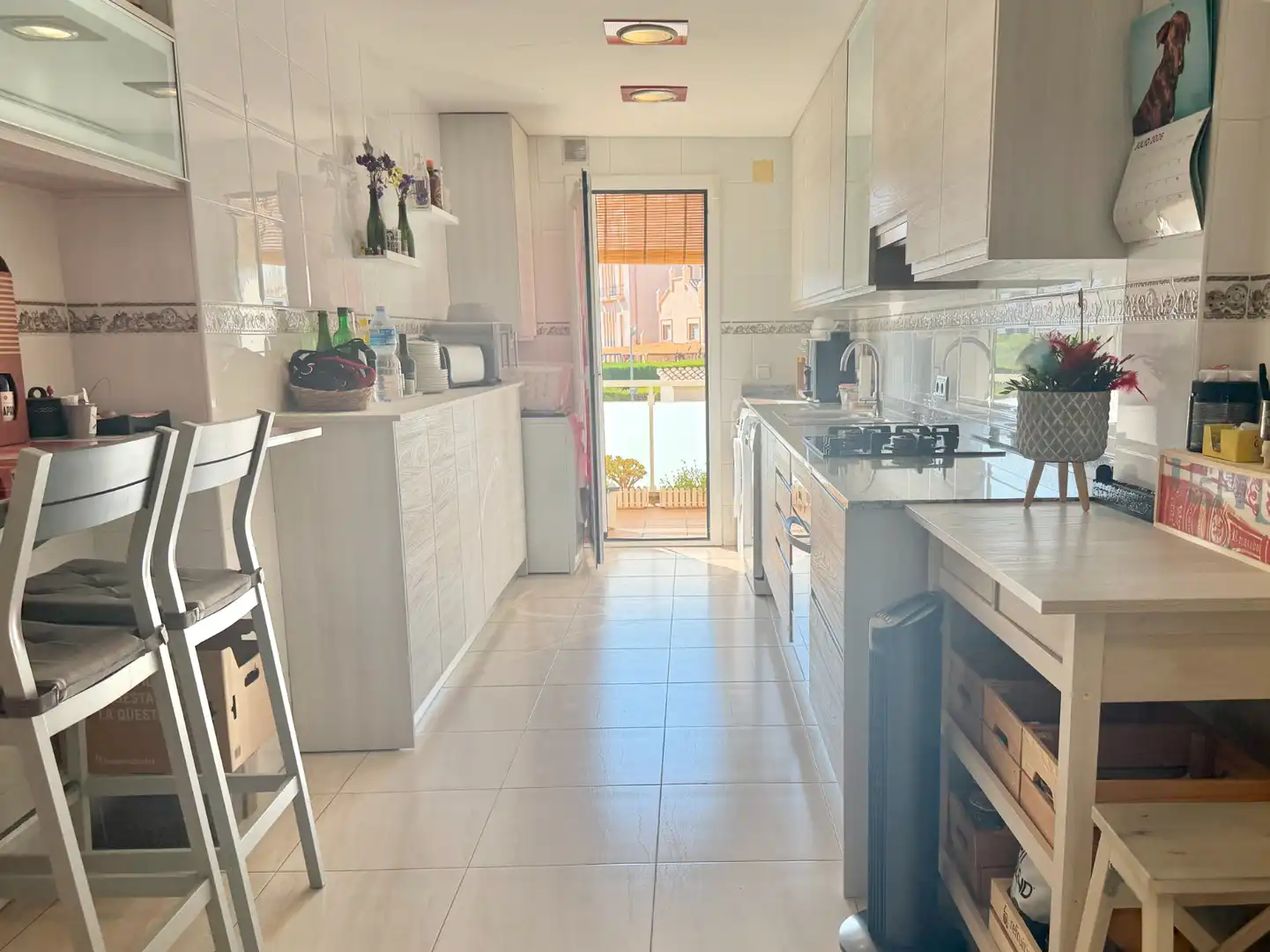 Cuina de Pis en venda en Sant Martí Sarroca amb Calefacció, Parquet i Terrassa