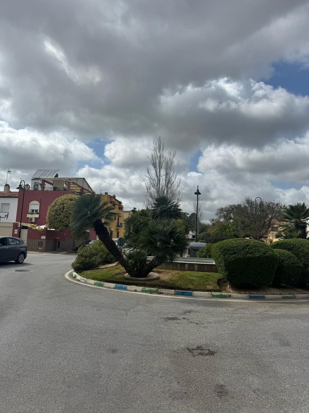 Vista exterior de Planta baixa en venda en Mijas amb Traster i Alarma
