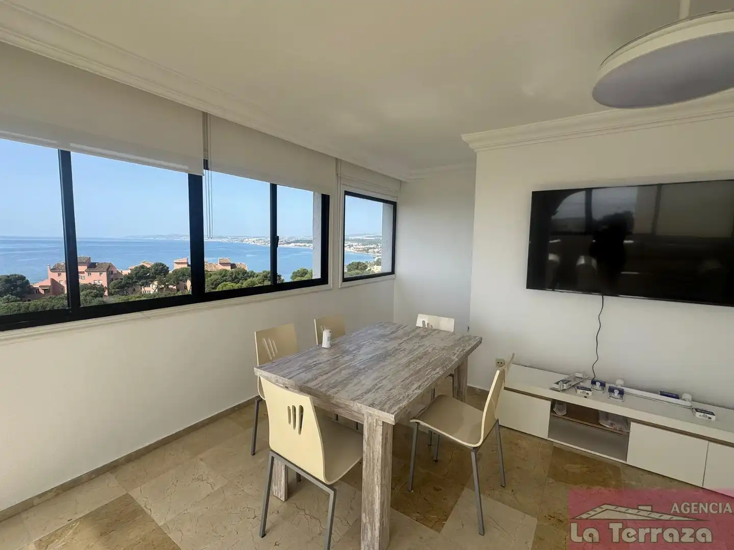 Dining room of Flat for rent in Estepona  with Community pool