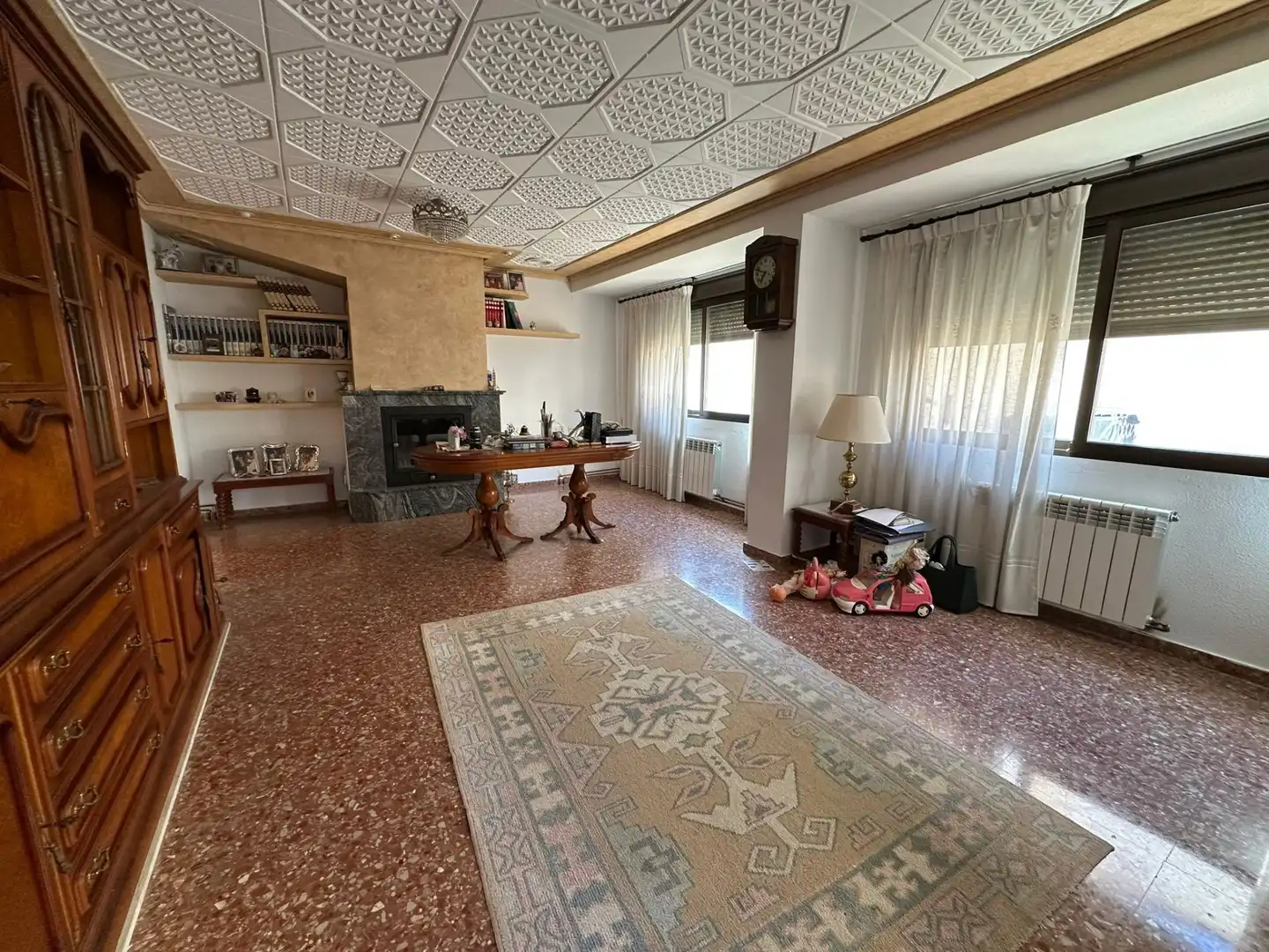 Sala d'estar de Pis en venda en Llíria amb Calefacció, Terrassa i Balcó