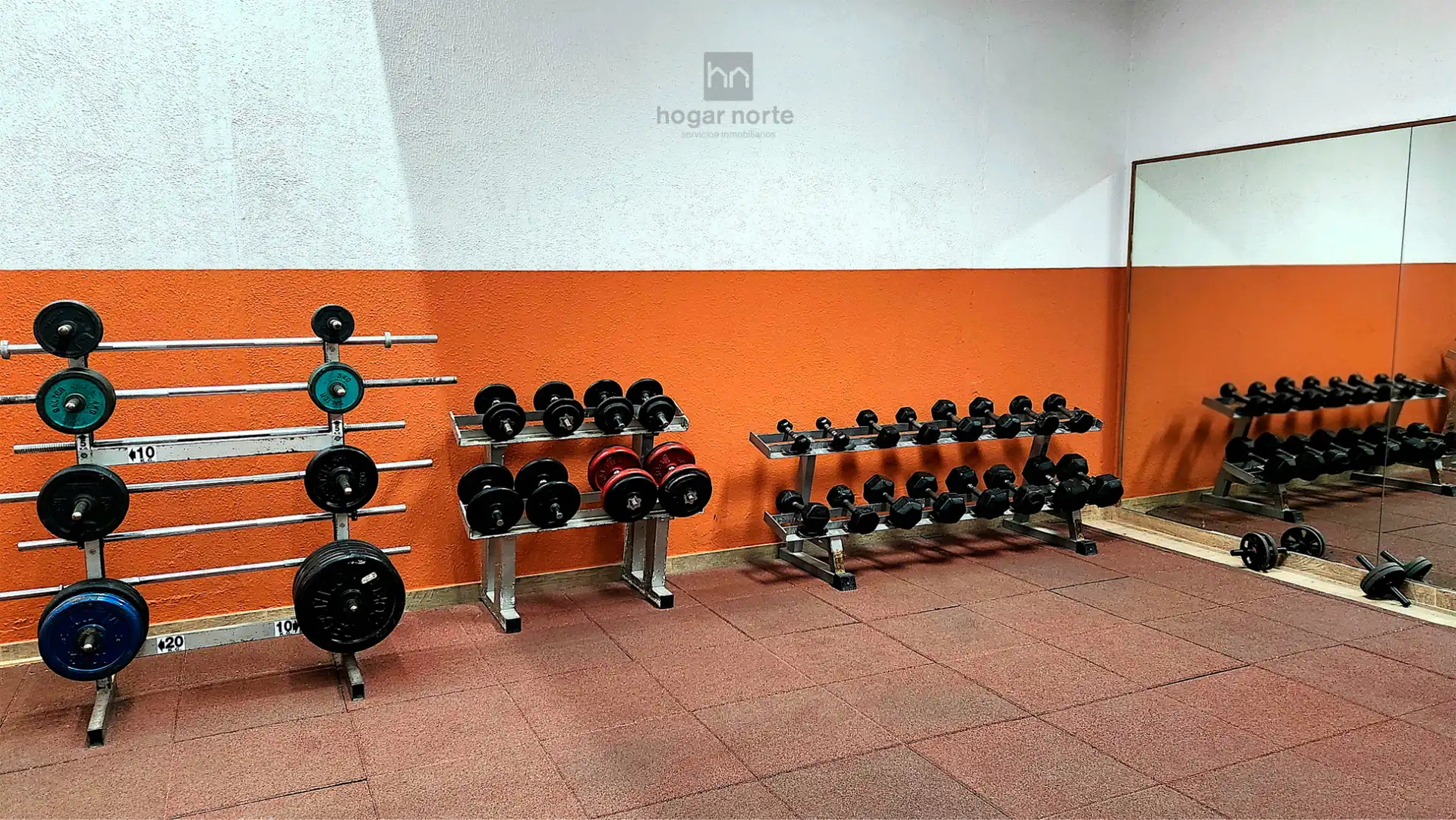 Piso en venta en Alcobendas con Calefacción, Terraza y Piscina comunitaria