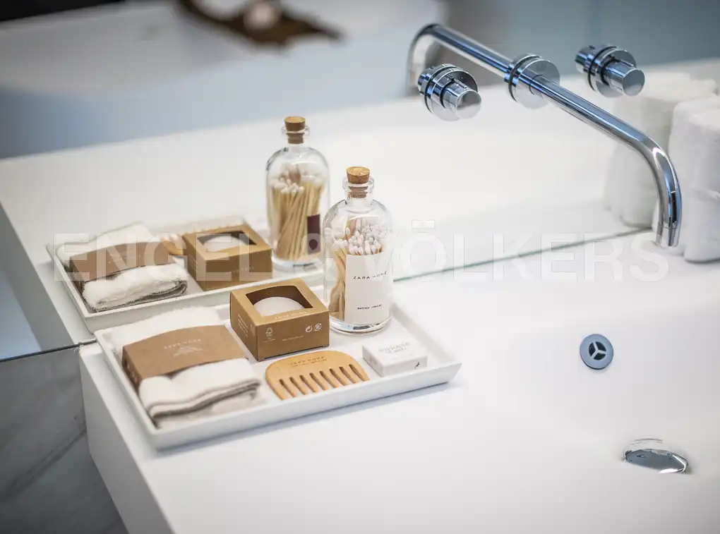 Baño de Piso de alquiler en Barcelona con Aire acondicionado, Calefacción y Piscina