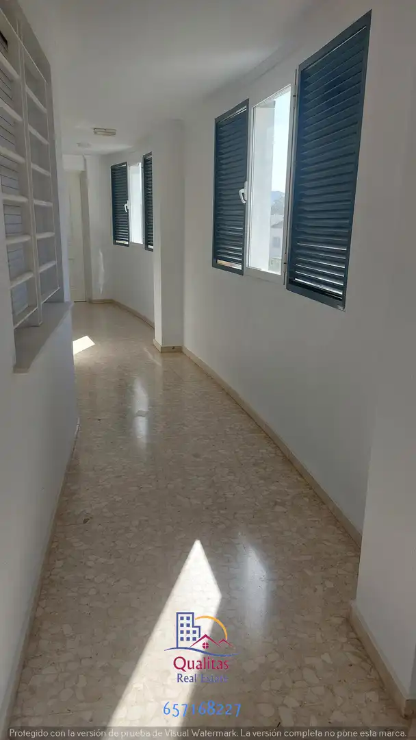 Apartamento de alquiler en Oliva con Aire acondicionado, Calefacción y Jardín privado