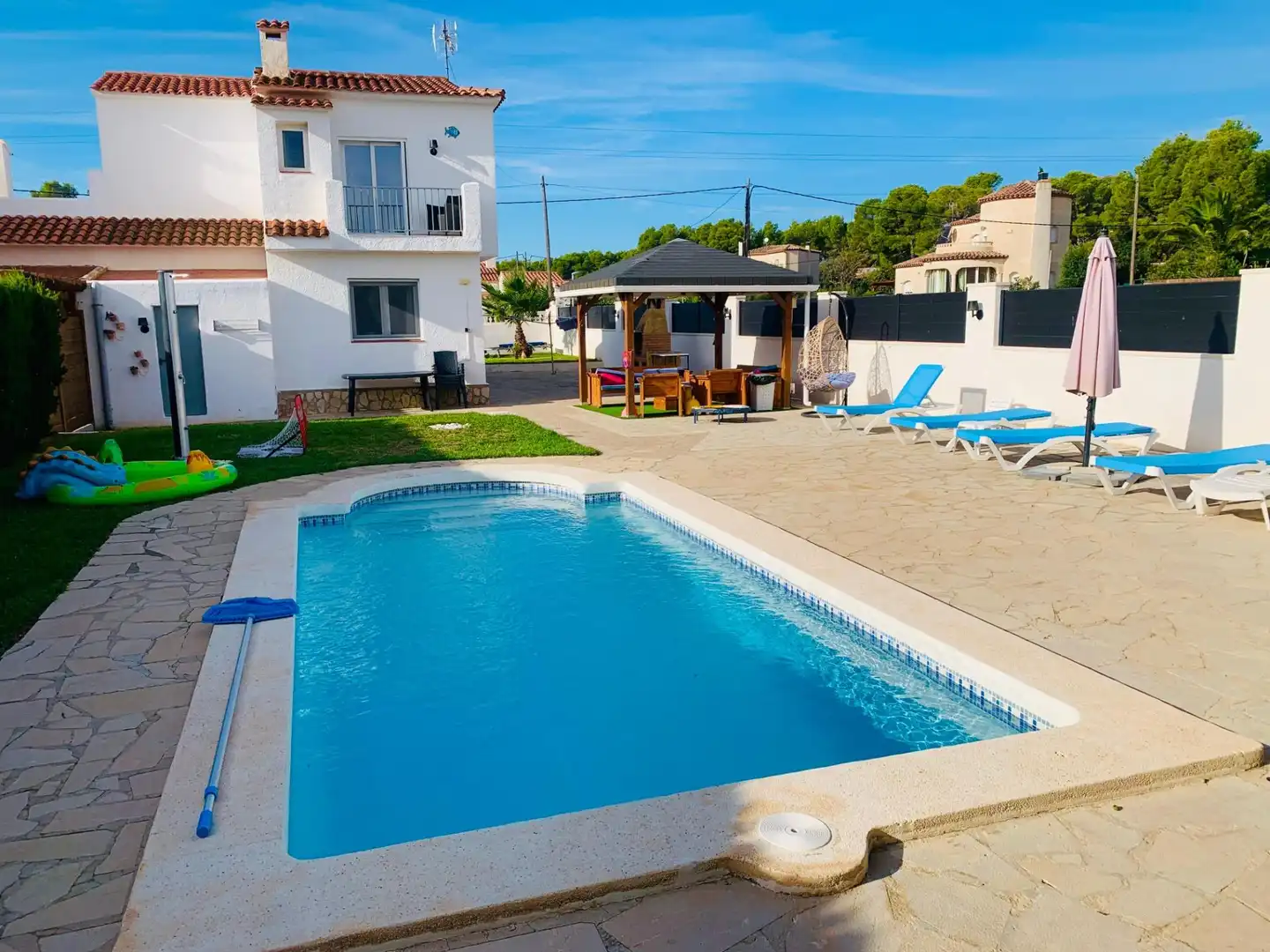 Haus mit Pool zum Verkauf in Les Tres Cales