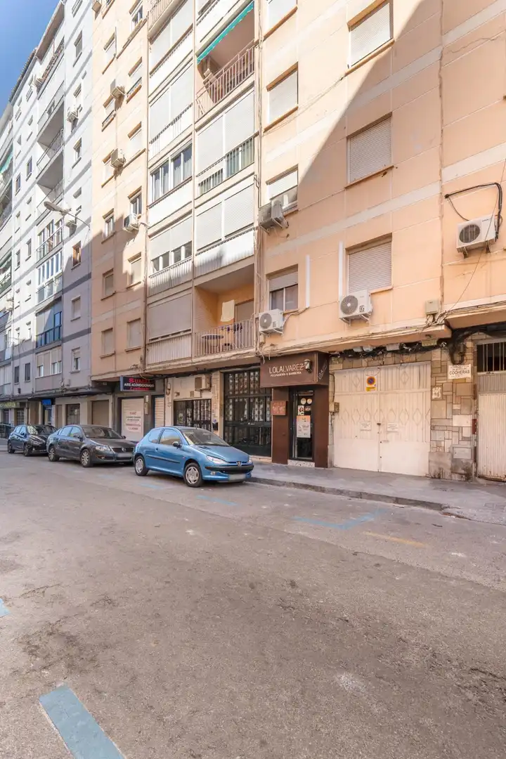 Piso con ascensor en venta en Calle ANGEL BARRIOS 8, imagen 66