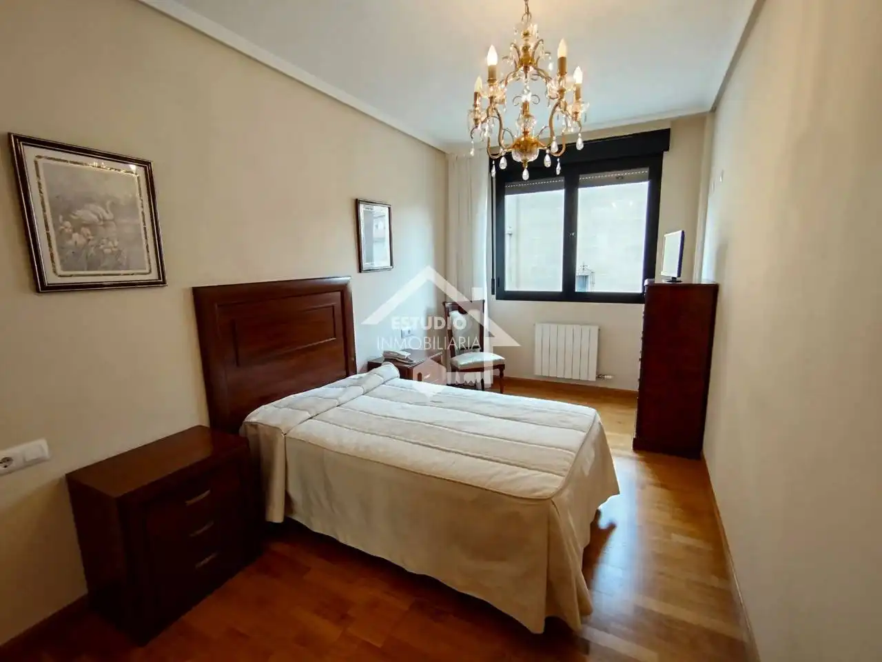 Schlafzimmer von Wohnung zum Verkauf in Oyón-Oion mit Heizung, Abstellraum und Balkon