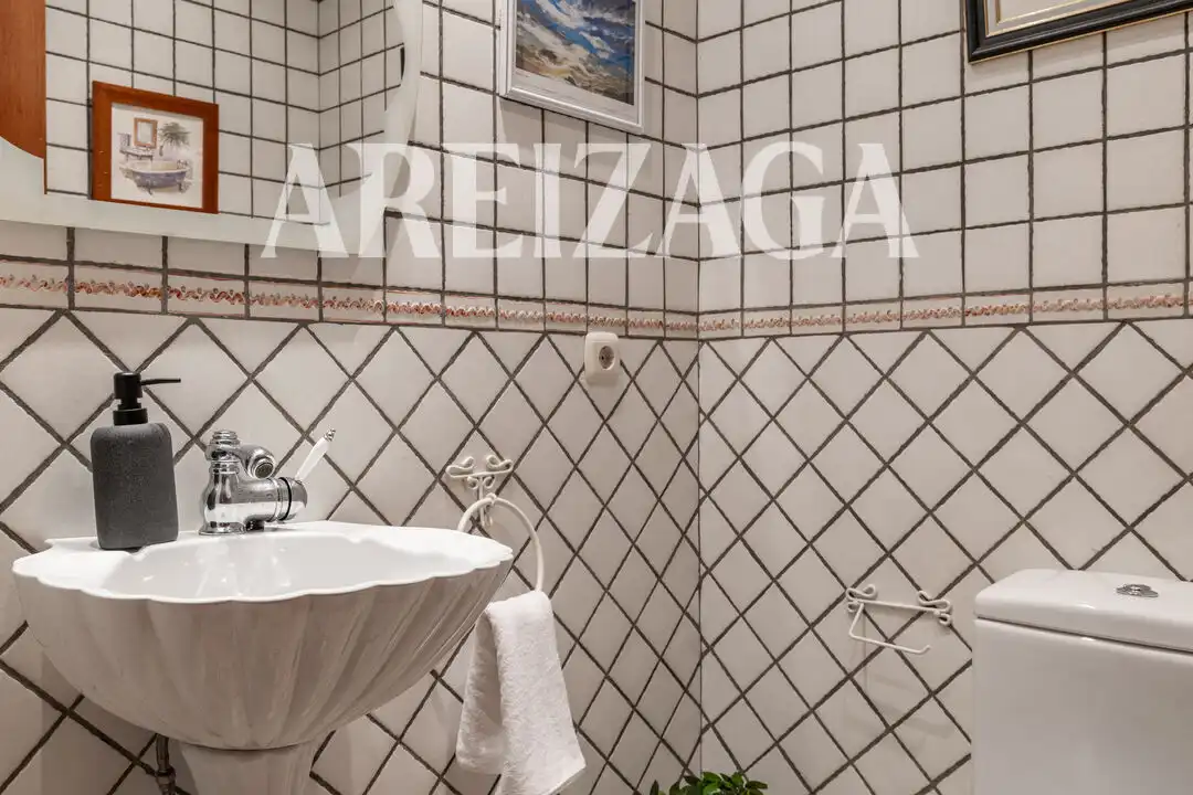 Baño de Piso en venta en Gros