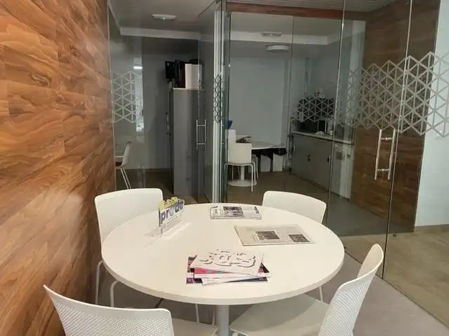 Büro zur Miete in Avenida GRAN CAPITAN, Huerta de la Reina - Trassierra