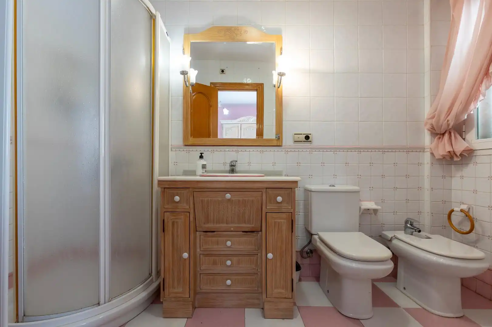 Baño de Casa o chalet en venta en Motril con Calefacción, Jardín privado y Terraza