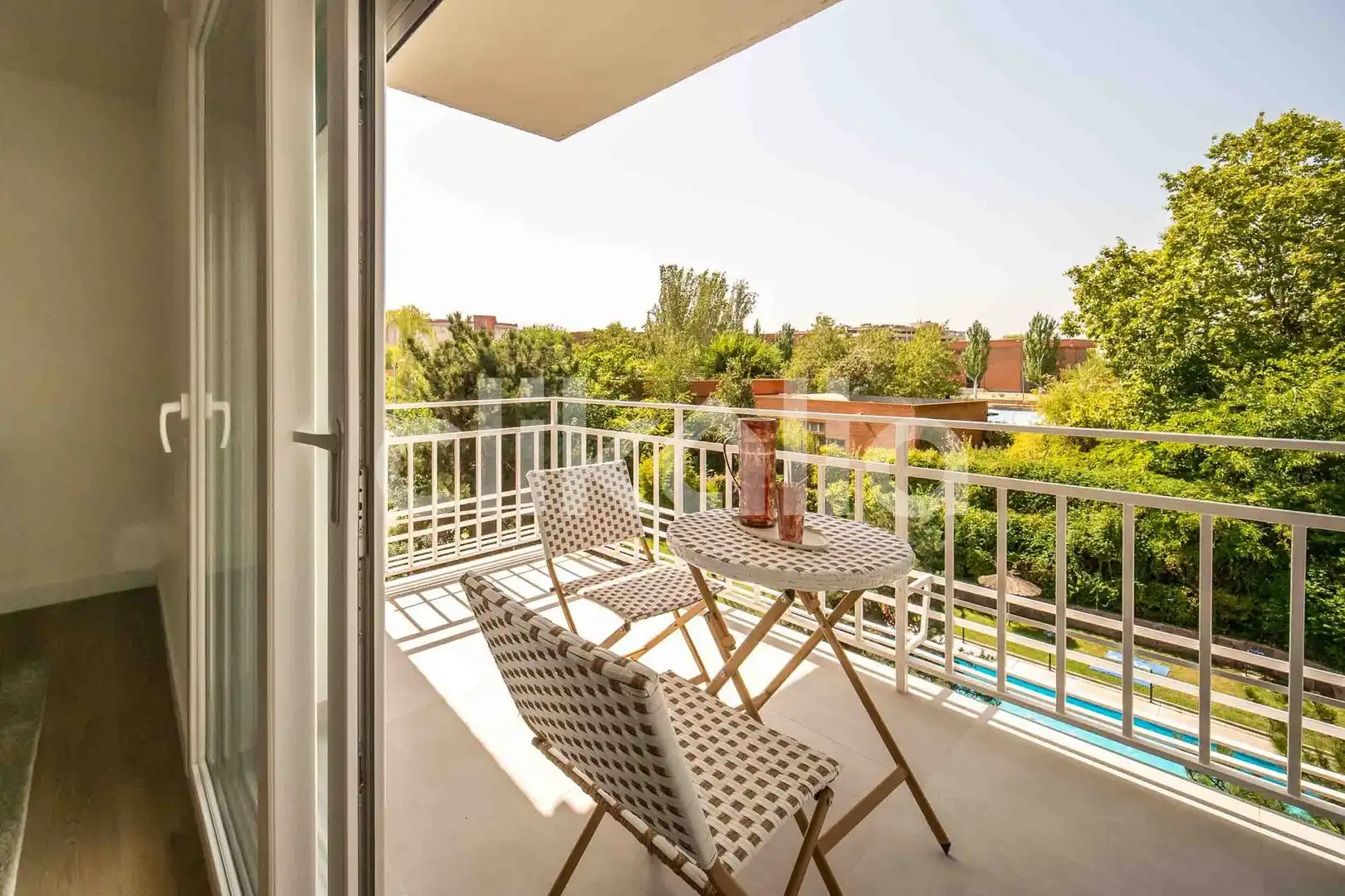 Terrasse von Wohnung zum Verkauf in Madrid mit Klimaanlage, Heizung und Privatgarten
