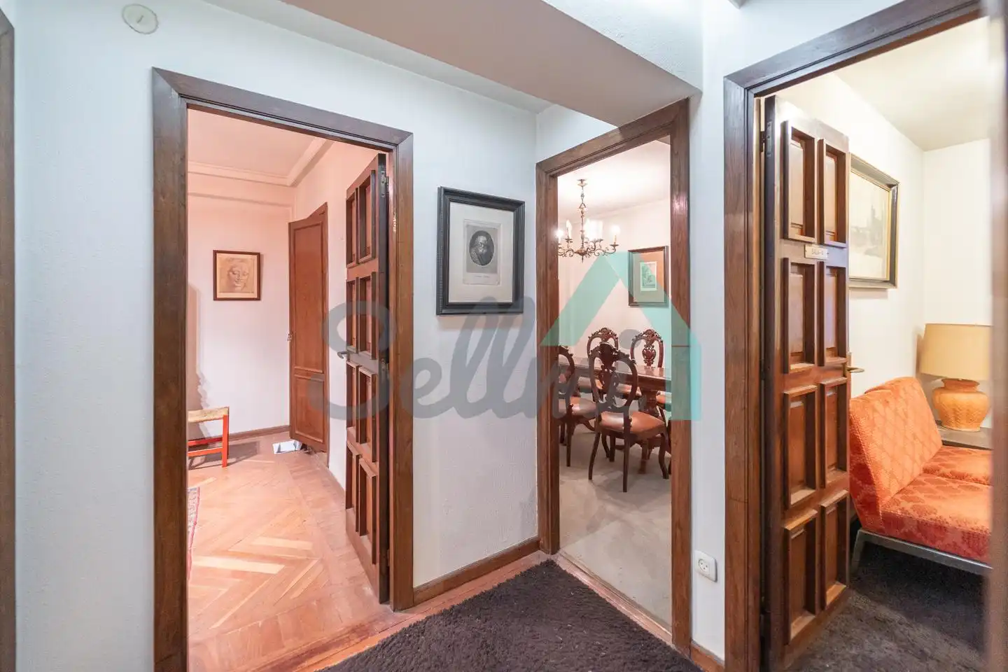 Piso en venta en Oviedo  con Calefacción y Parquet