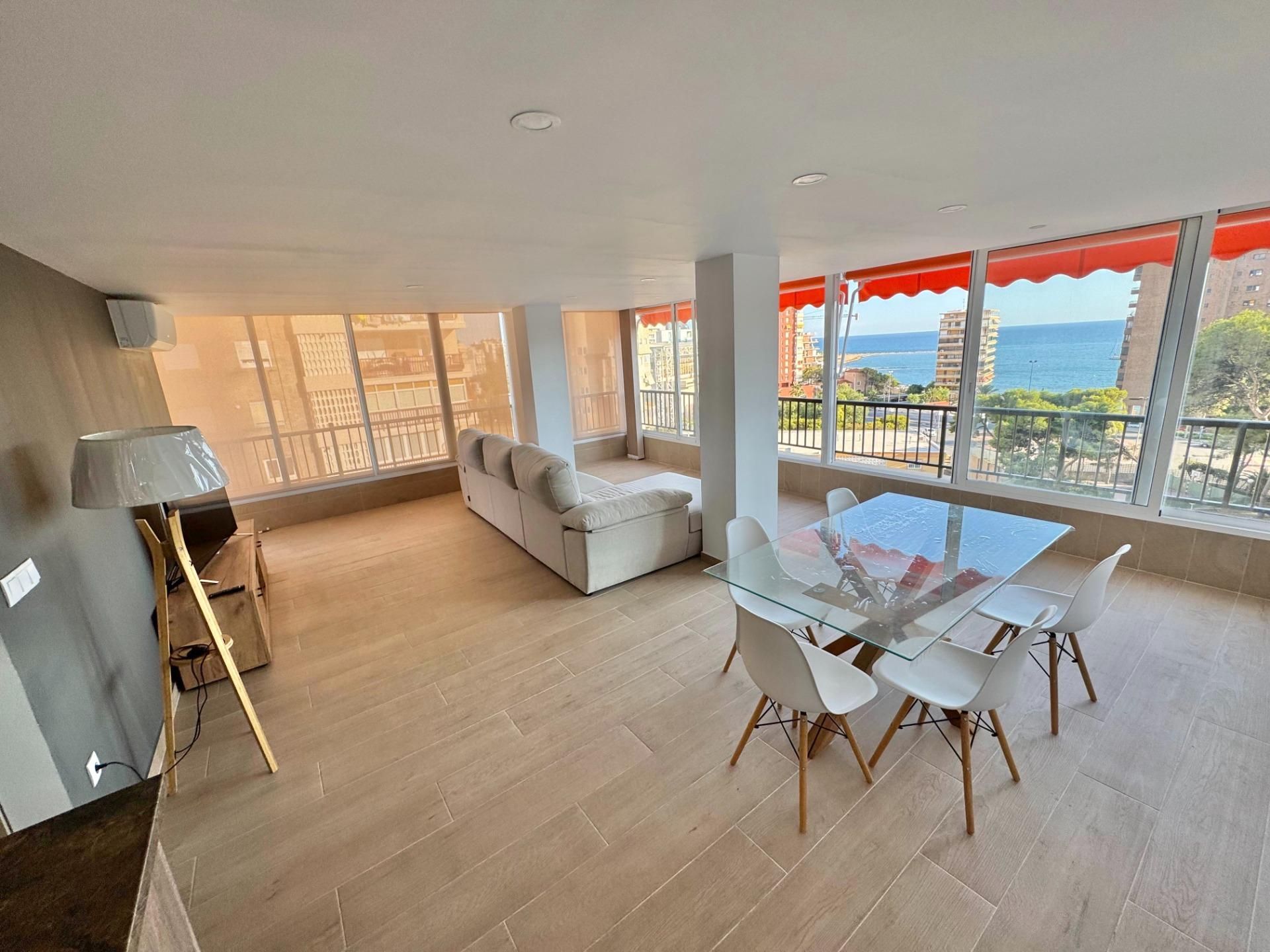 Sala d'estar de Pis de lloguer en Alicante / Alacant amb Aire condicionat, Calefacció i Terrassa