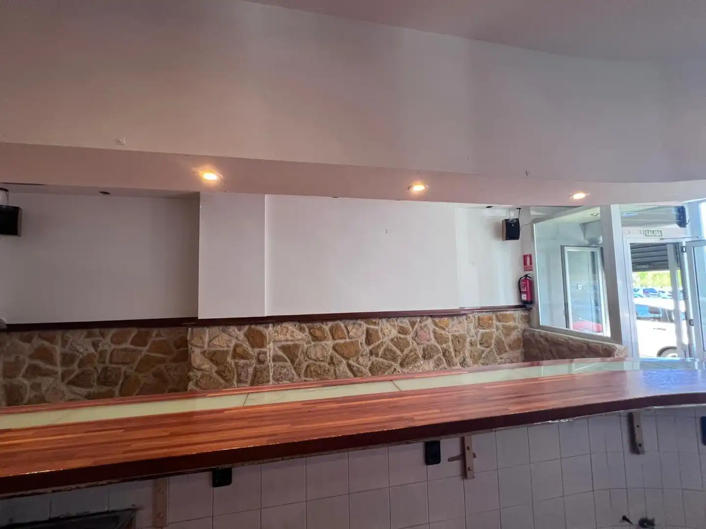 Business premises for sale in Calle Cabo Peñas, imagen 8