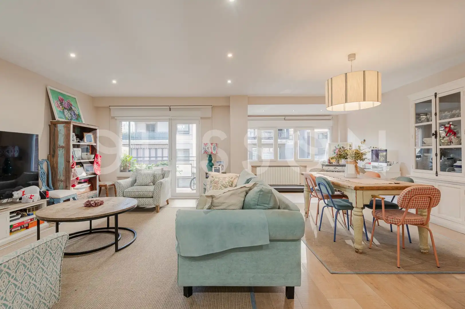 Living room of Flat for sale in Madrid  with Air Conditioner, Heating and Terrace