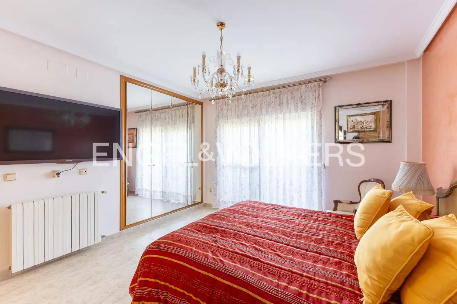Bedroom of Houses for sale in L'Eliana  with Air Conditioner, Heating and Private garden