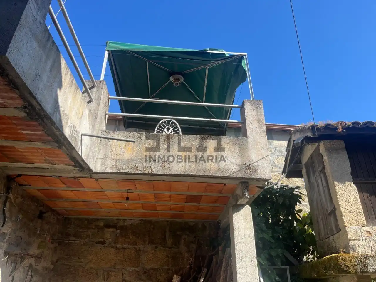 Vista exterior de Casa o xalet en venda en Ourense Capital  amb Calefacció, Jardí privat i Terrassa