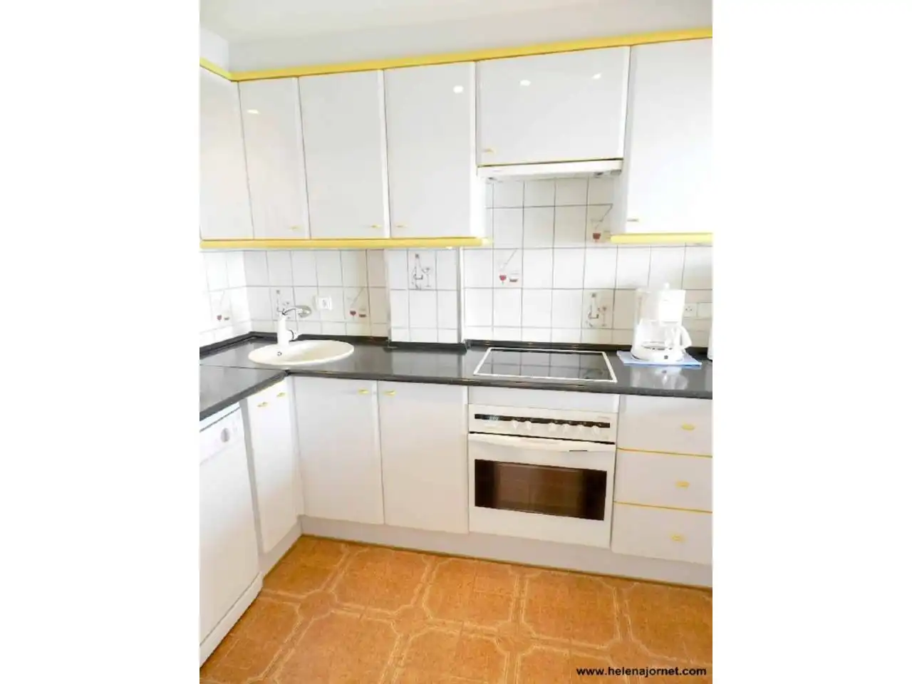 Küche von Dachboden zum Verkauf in Calonge i Sant Antoni mit Heizung, Terrasse und Balkon